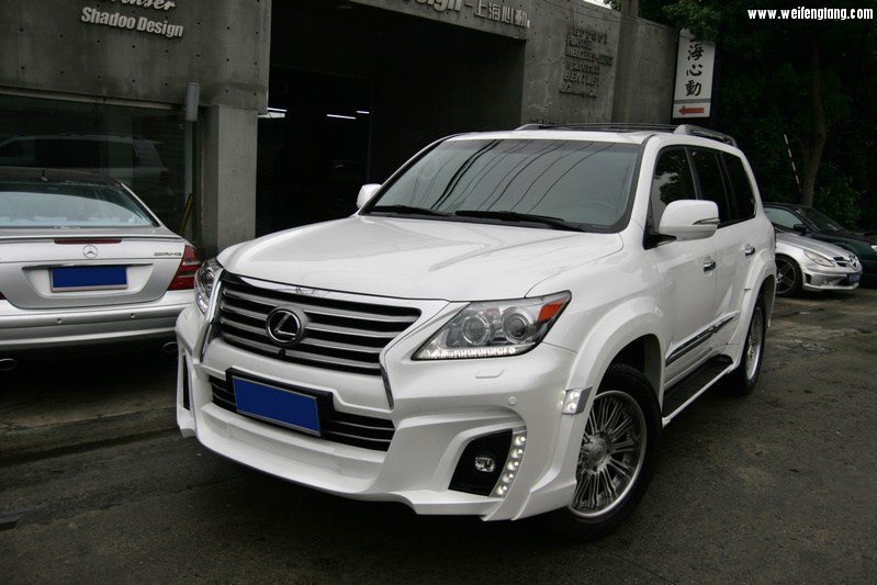 LEXUS_LX570_WALD_0004.jpg