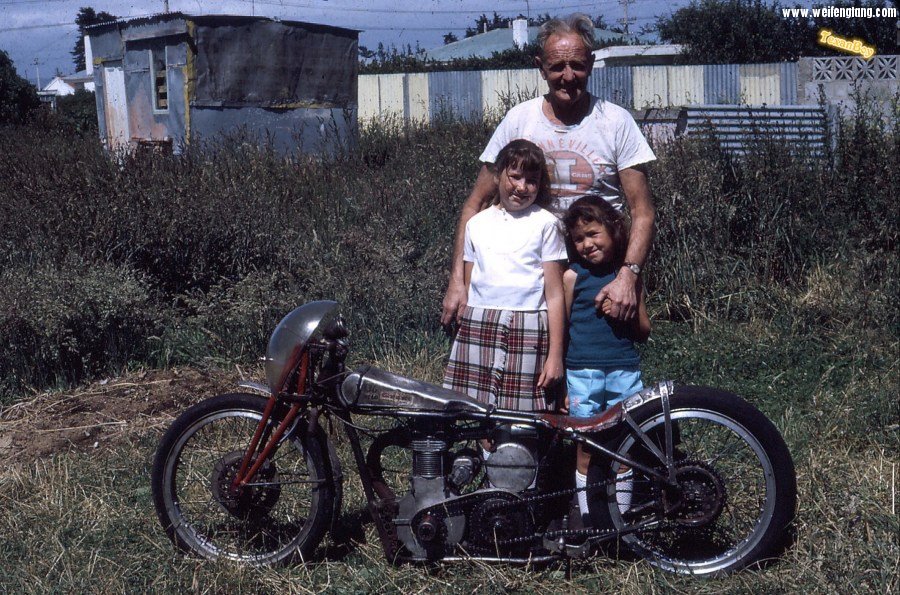 Burt-Munro-Indian.jpg