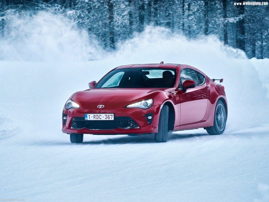 Toyota-GT86-2017-1280-0e.jpg