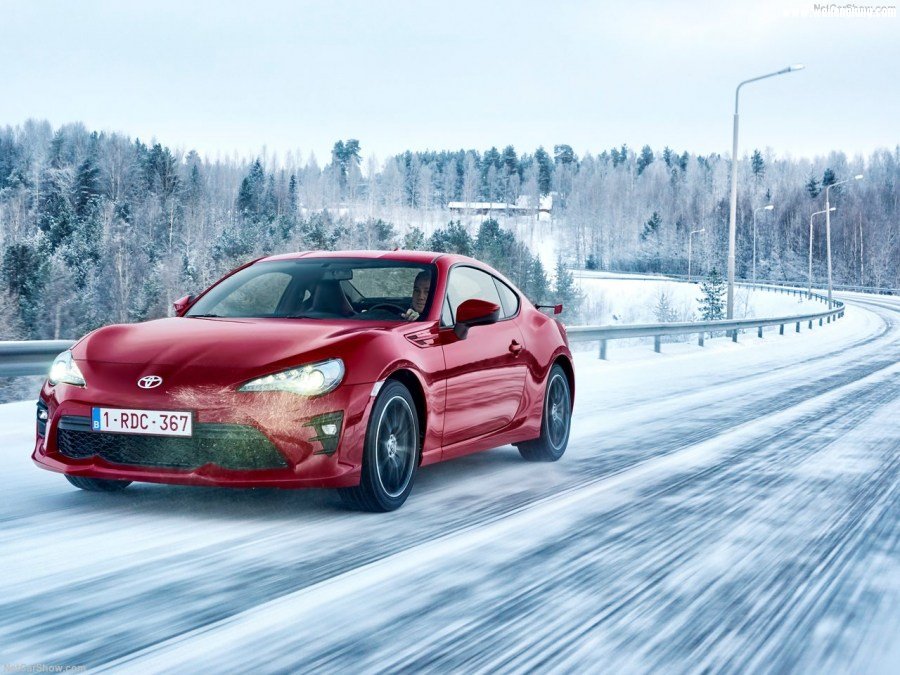 Toyota-GT86-2017-1280-11.jpg