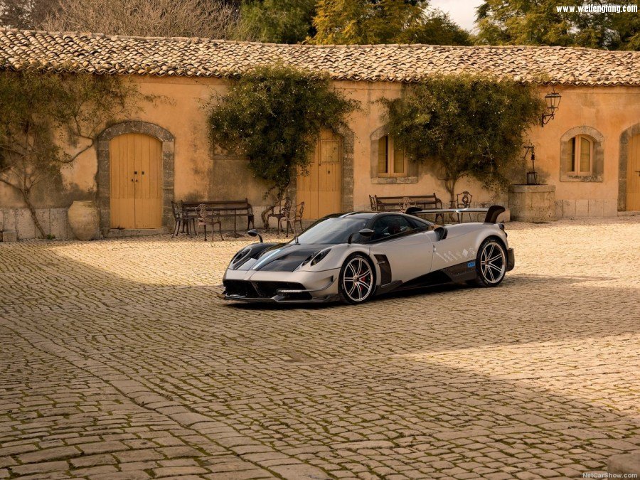 Pagani-Huayra_BC-2016-1280-03.jpg