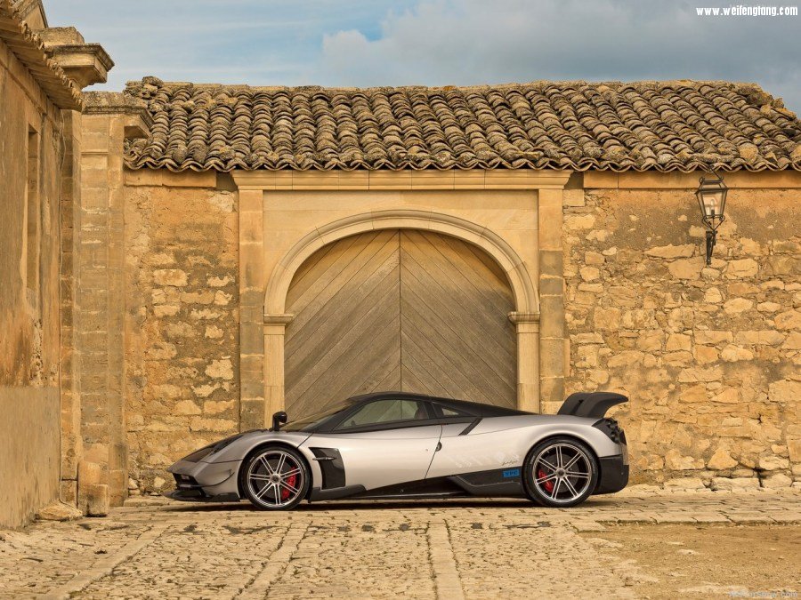 Pagani-Huayra_BC-2016-1280-0b.jpg