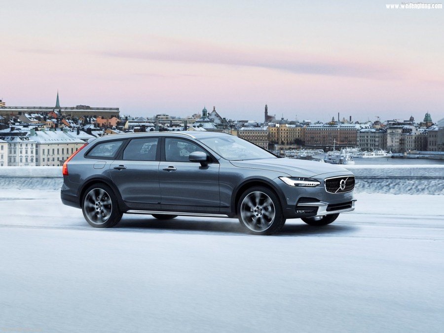 Volvo-V90_Cross_Country-2017-1280-05.jpg