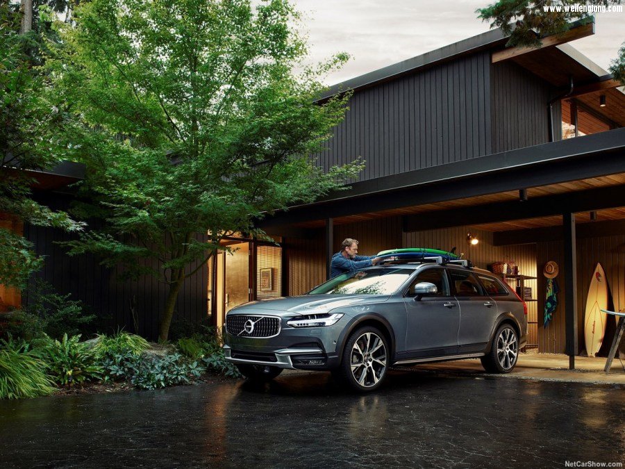 Volvo-V90_Cross_Country-2017-1280-07.jpg