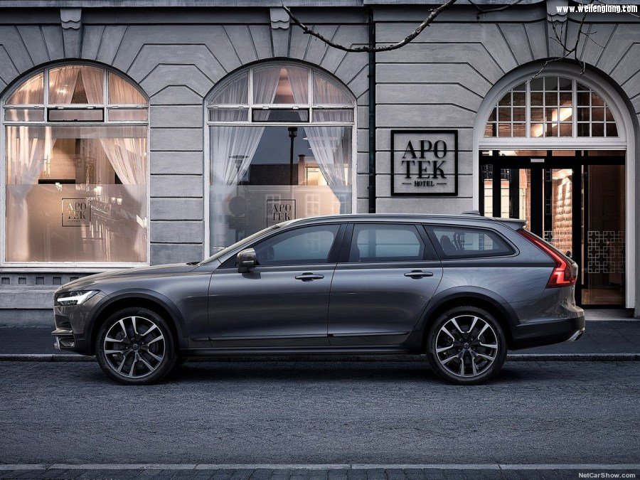 Volvo-V90_Cross_Country-2017-1280-0e.jpg