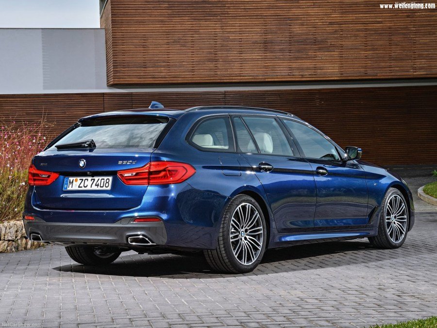 BMW-5-Series_Touring-2018-1280-15.jpg
