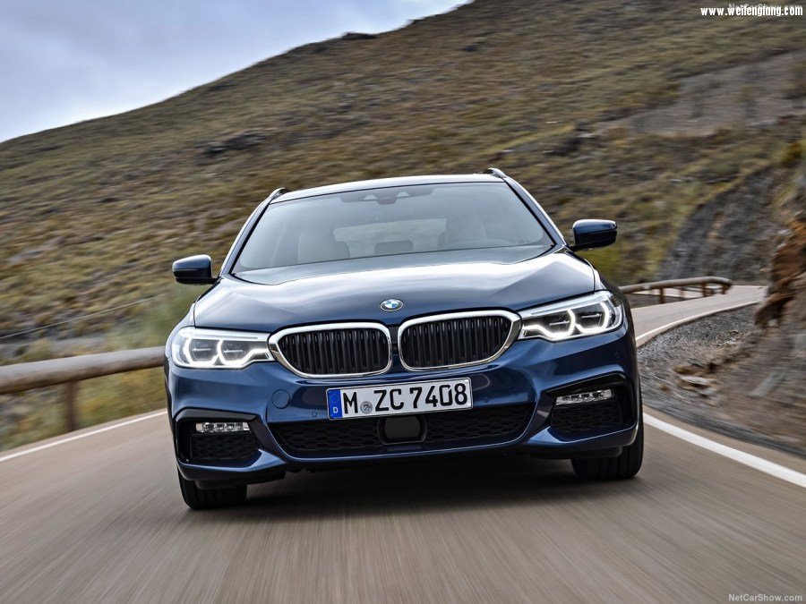 BMW-5-Series_Touring-2018-1280-24.jpg