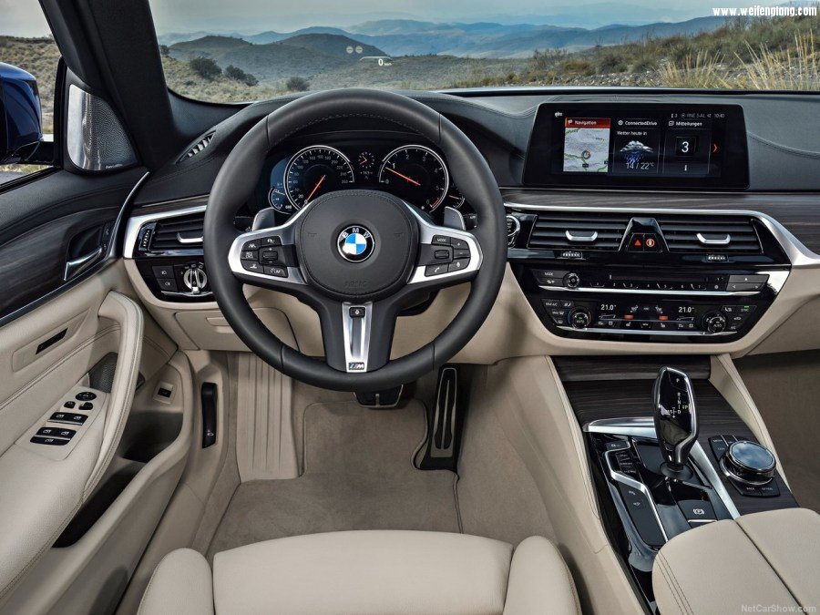 BMW-5-Series_Touring-2018-1280-26.jpg