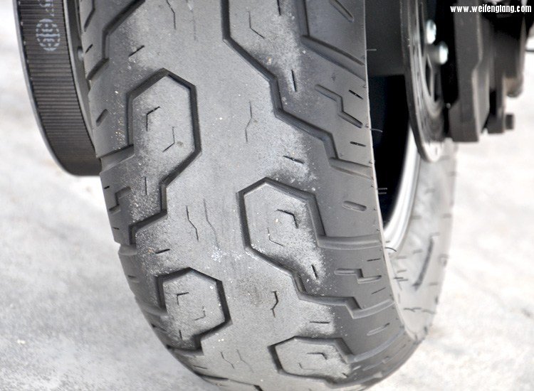 14年雅马哈XVS1300 午夜之星 黑色-4 (18)B.jpg