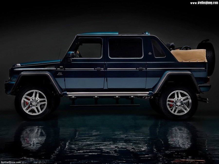 Mercedes-Benz-G650_Maybach_Landaulet-2018-1280-03.jpg