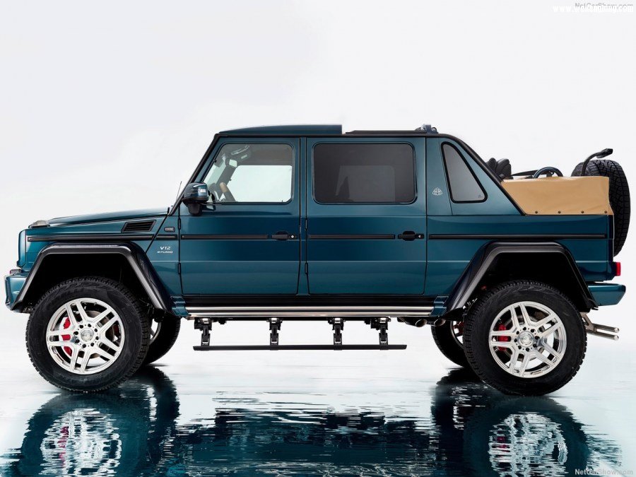 Mercedes-Benz-G650_Maybach_Landaulet-2018-1280-04.jpg