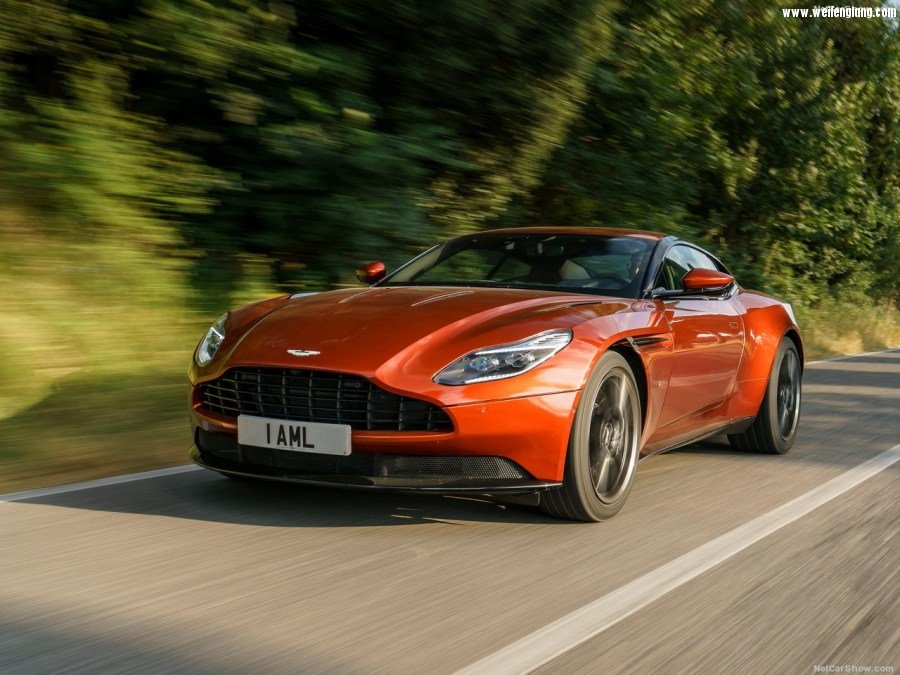Aston_Martin-DB11-2017-1280-38.jpg