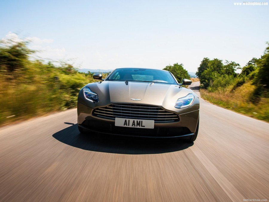 Aston_Martin-DB11-2017-1280-77.jpg