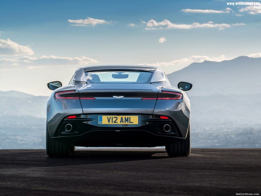 Aston_Martin-DB11-2017-1280-8a.jpg