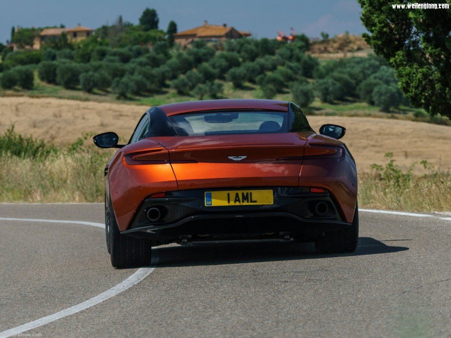 Aston_Martin-DB11-2017-1280-8e.jpg