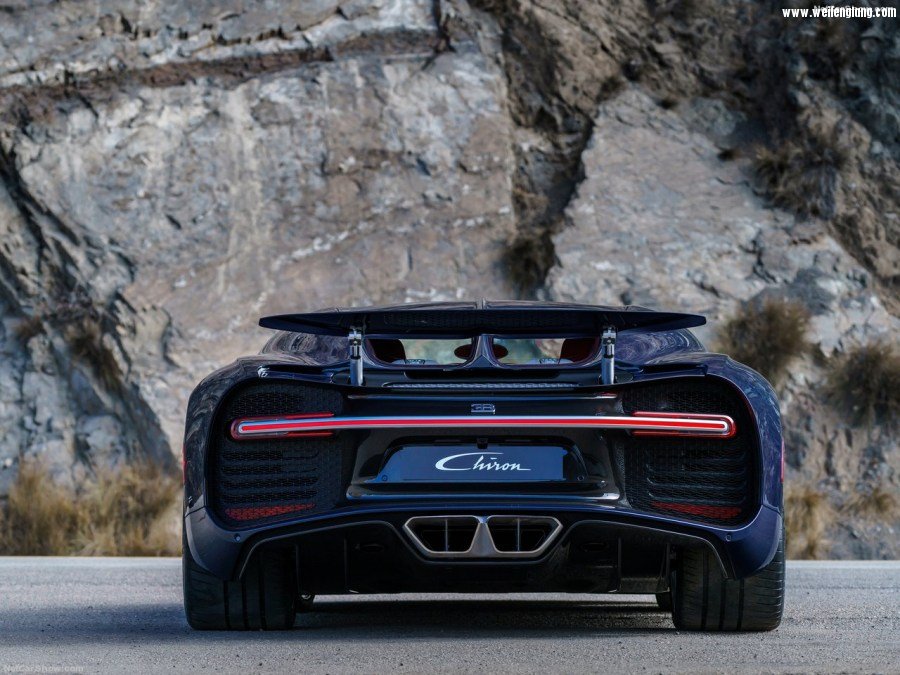 Bugatti-Chiron-2017-1280-28.jpg