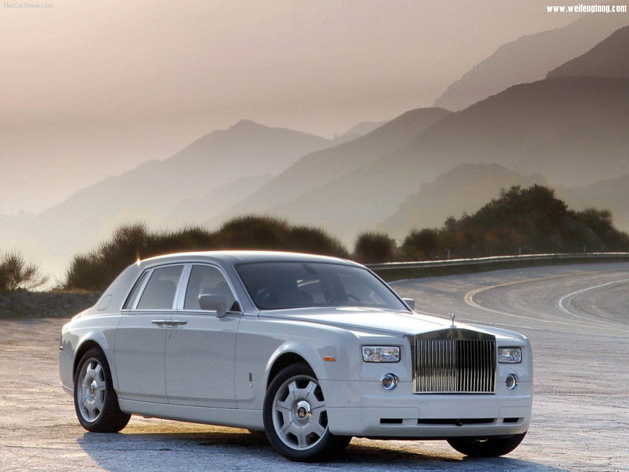 Rolls-Royce-Phantom-2003-1280-05.jpg