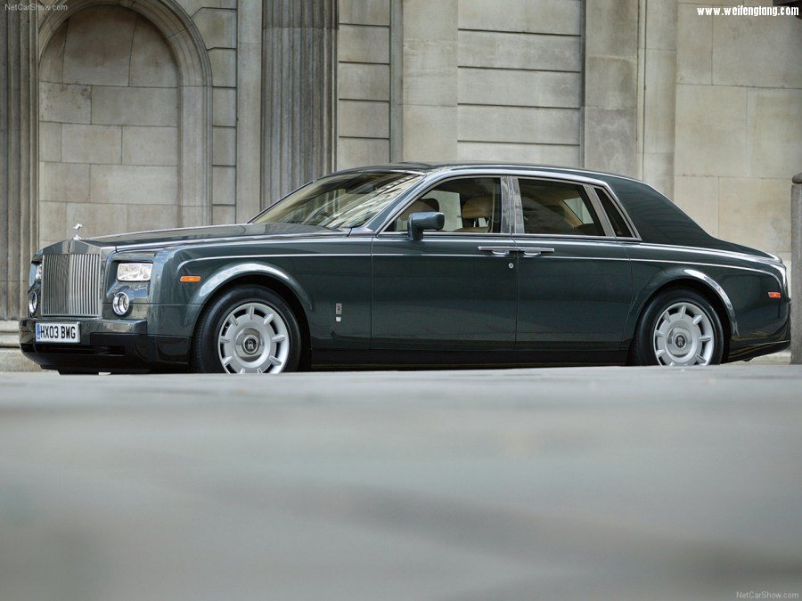 Rolls-Royce-Phantom-2003-1280-06.jpg