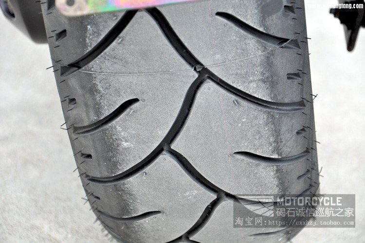 14年本田怒VT1300CX-2 (18)改.jpg