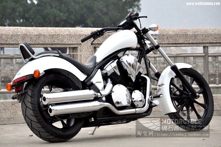 14年本田怒VT1300CX-2 (3)改.jpg