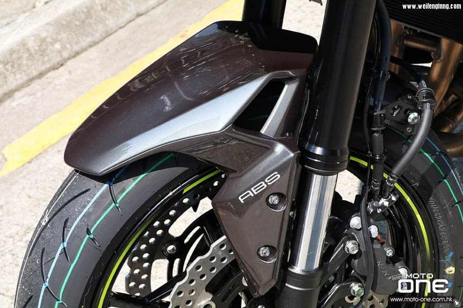 2017_KAWASAKI_Z900_ABS_24.jpg