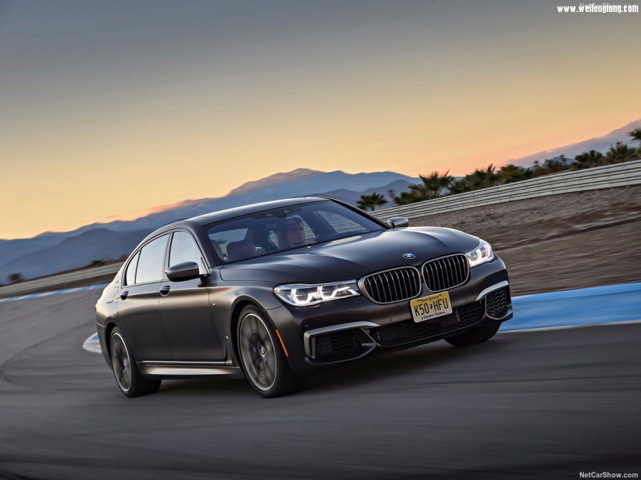 BMW-M760Li_xDrive-2017-1280-21.jpg