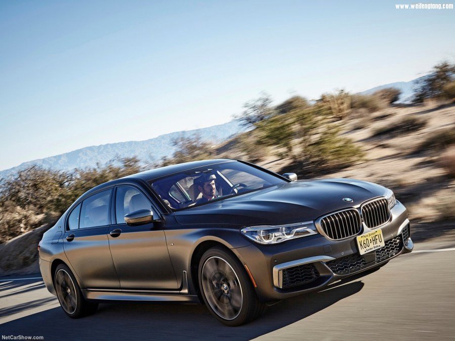 BMW-M760Li_xDrive-2017-1280-27.jpg