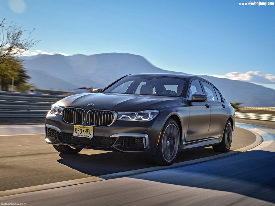 BMW-M760Li_xDrive-2017-1280-36.jpg