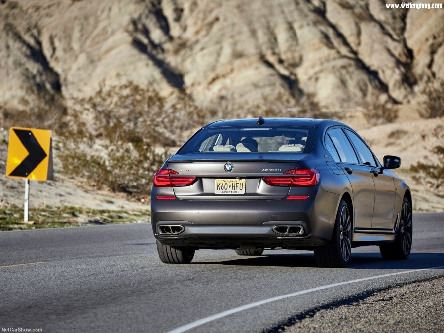 BMW-M760Li_xDrive-2017-1280-62.jpg