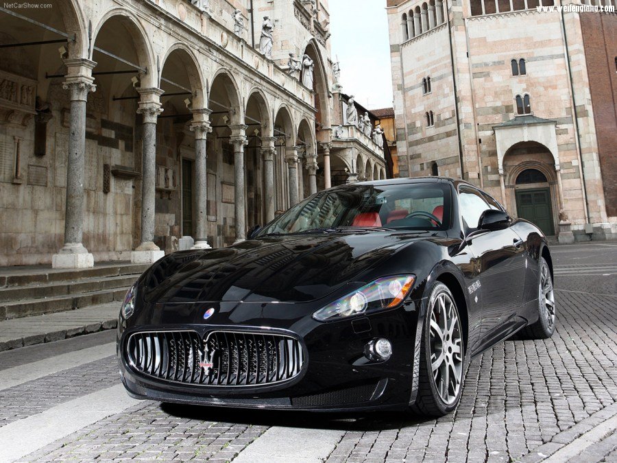 Maserati-GranTurismo_S-2009-1280-06.jpg