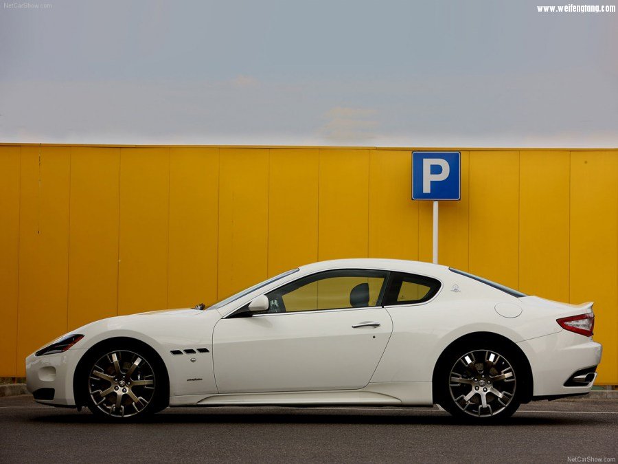 Maserati-GranTurismo_S-2009-1280-0f.jpg