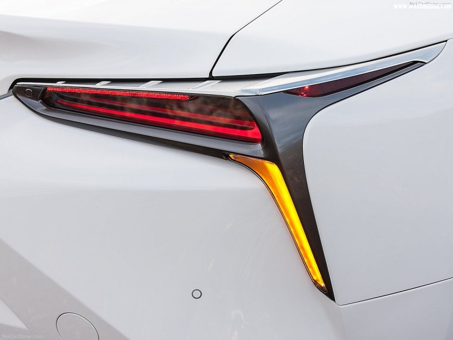 Lexus-LC_500-2018-1280-4e.jpg