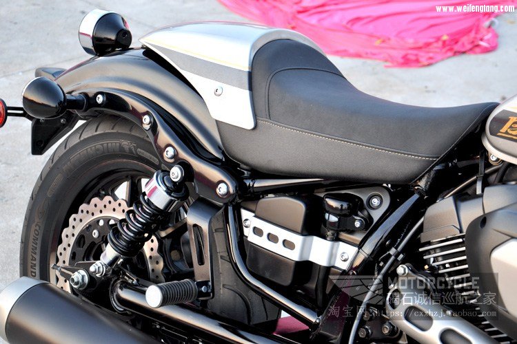 15款雅马哈XV950大都会（BOLT)银色 (15)改.jpg
