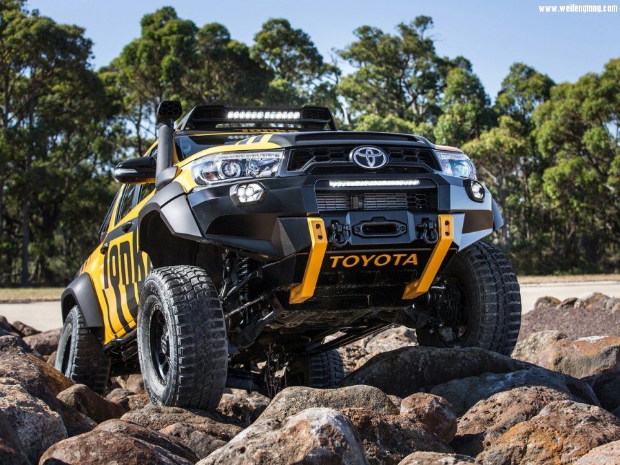 Toyota-HiLux_Tonka_Concept-2017-1280-04.jpg