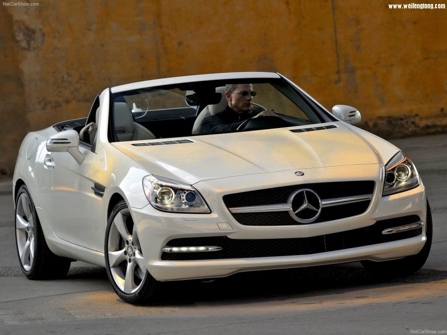 Mercedes-Benz-SLK350-2012-1280-30.jpg