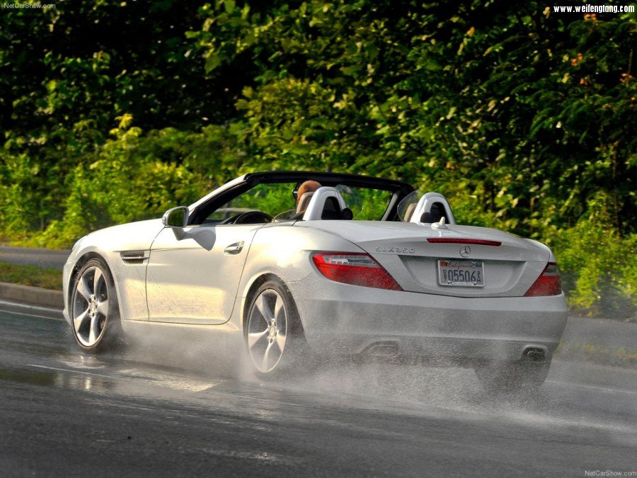 Mercedes-Benz-SLK350-2012-1280-6b.jpg