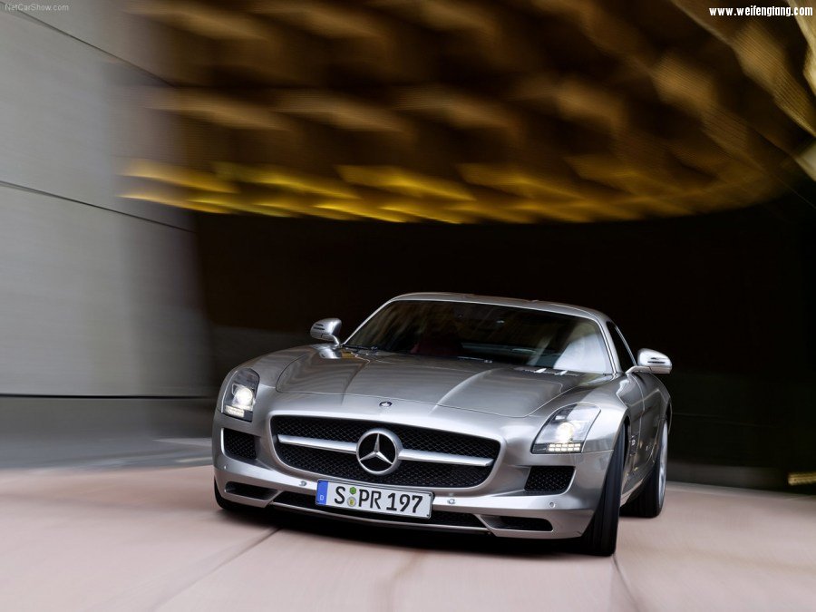 Mercedes-Benz-SLS_AMG-2011-1280-0c.jpg
