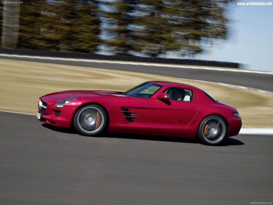 Mercedes-Benz-SLS_AMG-2011-1280-3b.jpg