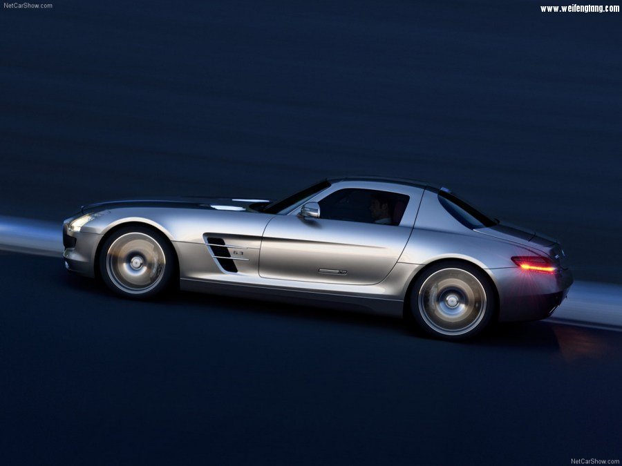 Mercedes-Benz-SLS_AMG-2011-1280-45.jpg