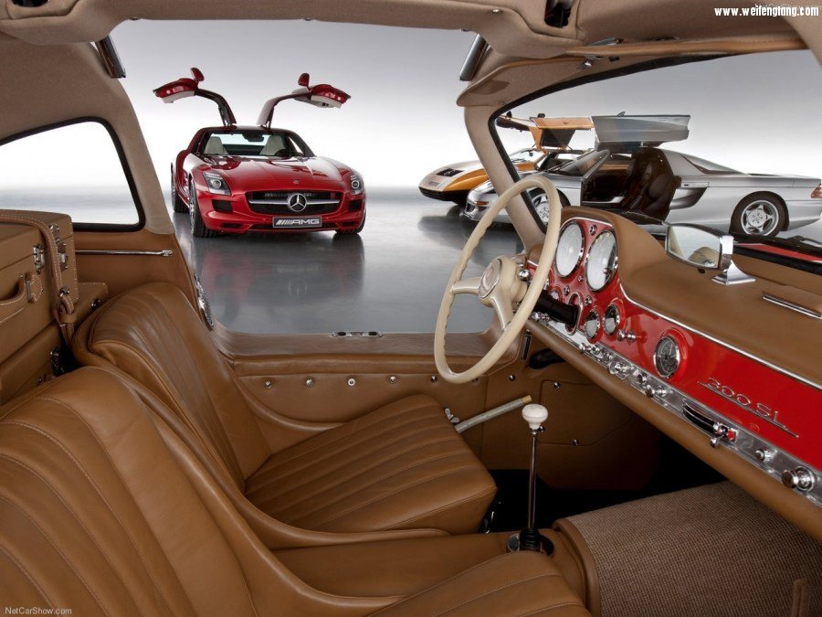 Mercedes-Benz-300_SL_Gullwing-1954-1280-24.jpg