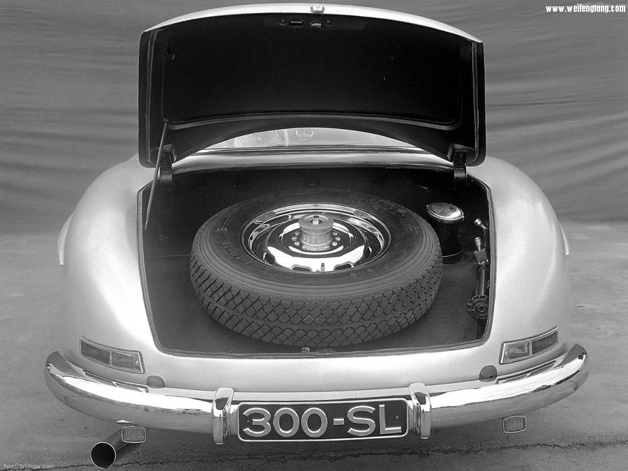 Mercedes-Benz-300_SL_Gullwing-1954-1280-29.jpg