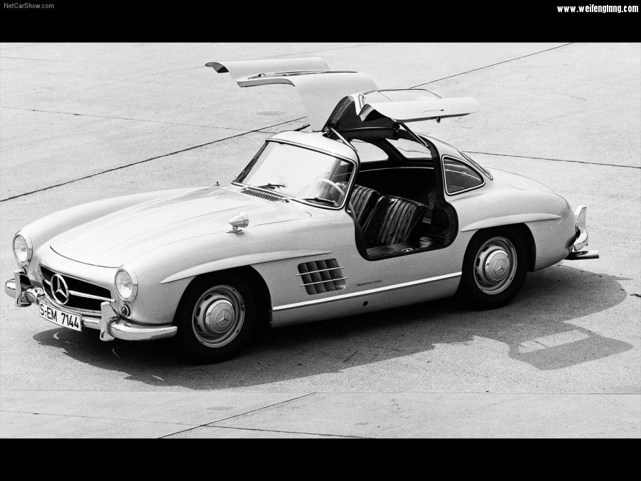 Mercedes-Benz-300_SL_Gullwing-1954-1280-30.jpg