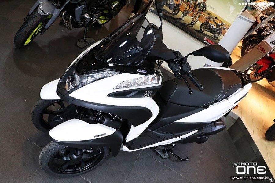 2017_Yamaha_Tricity_155_45.jpg