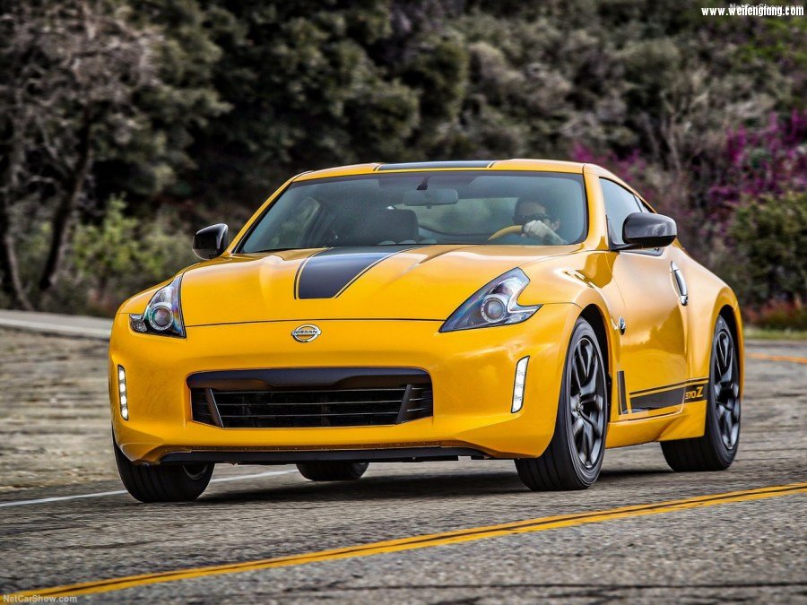Nissan-370Z_Coupe_Heritage_Edition-2018-1280-01.jpg