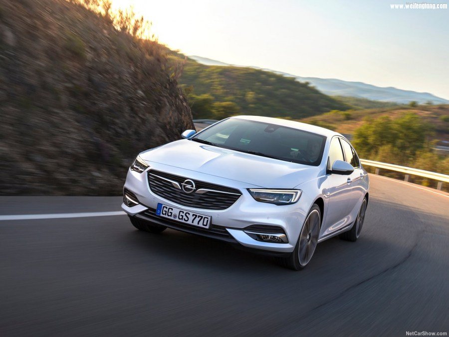 Opel-Insignia_Grand_Sport-2017-1280-18.jpg