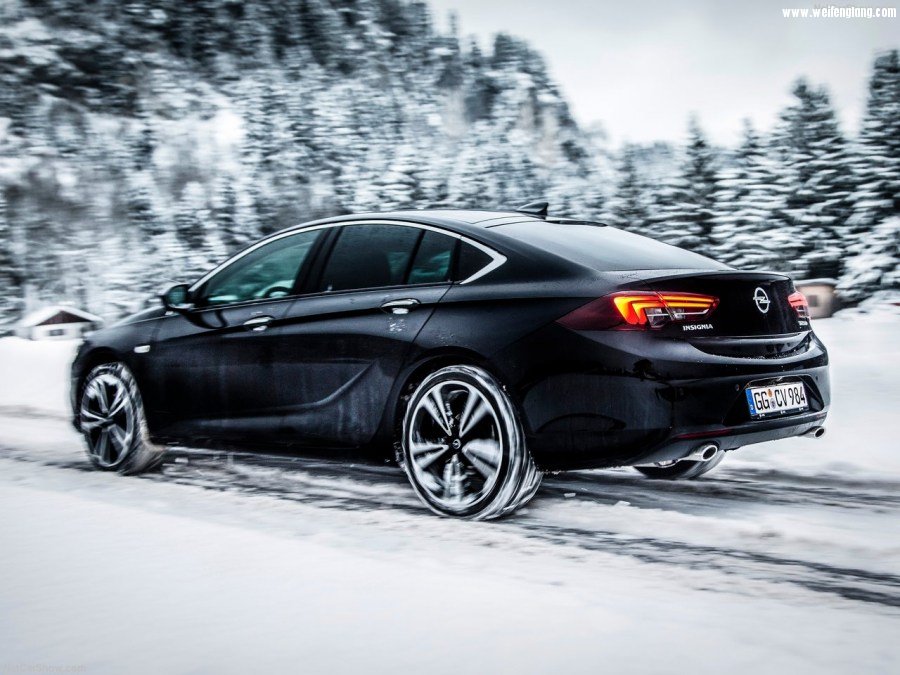 Opel-Insignia_Grand_Sport-2017-1280-33.jpg