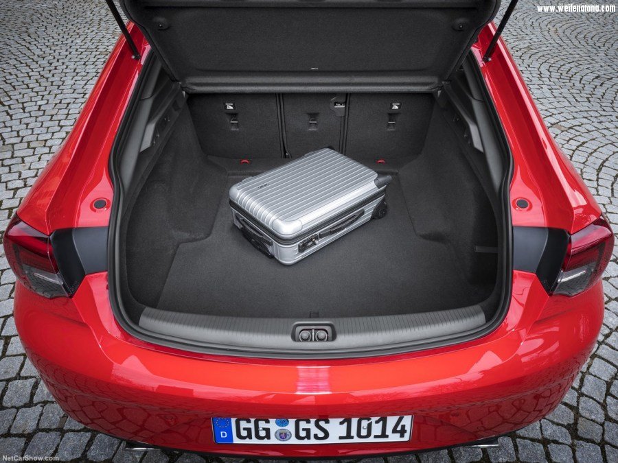 Opel-Insignia_Grand_Sport-2017-1280-63.jpg