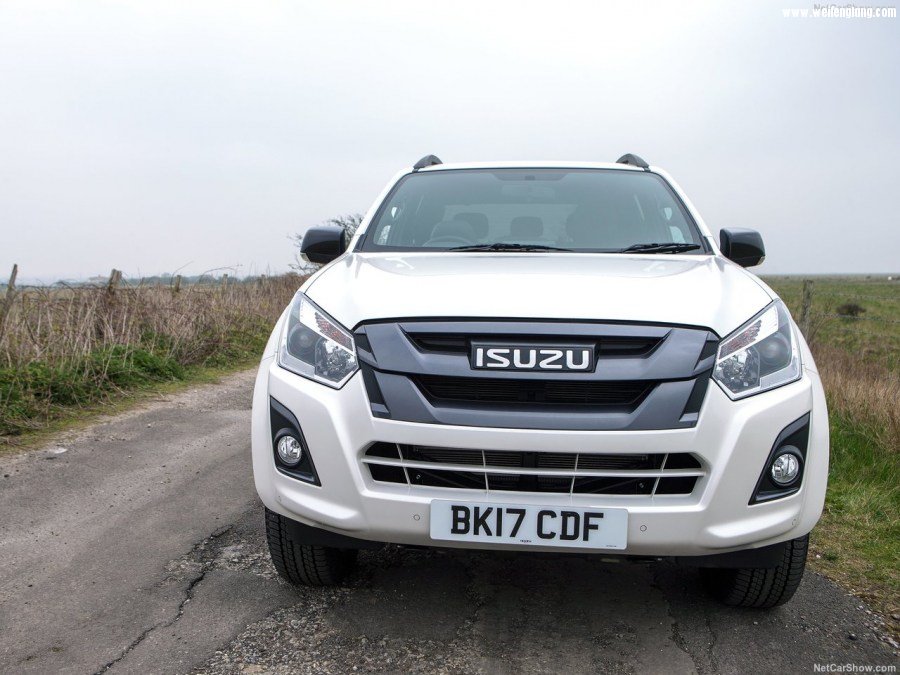 Isuzu-D-Max-2017-1280-29.jpg