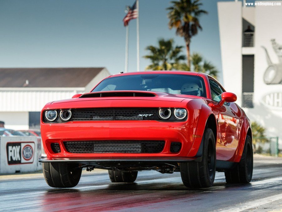 Dodge-Challenger_SRT_Demon-2018-1280-0c.jpg