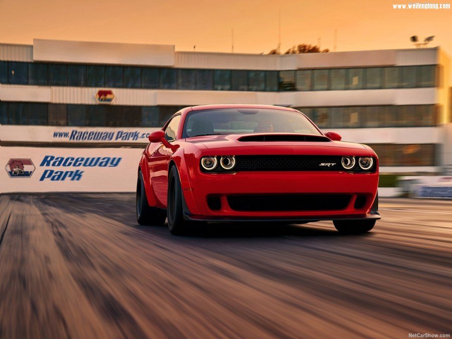 Dodge-Challenger_SRT_Demon-2018-1280-14.jpg